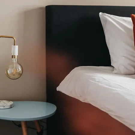 Hotel Holt *